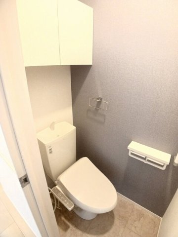トイレ　シンプルで使いやすいトイレです