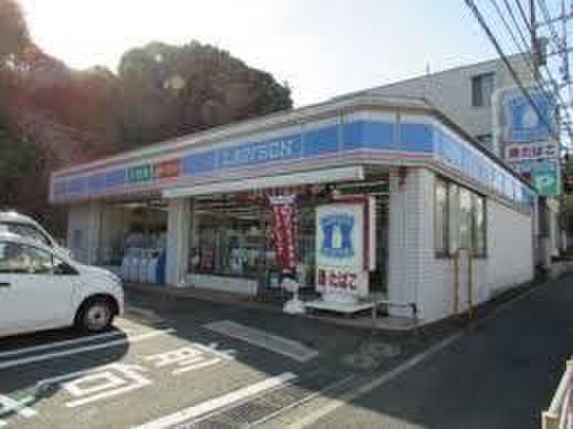 コンビニ　ローソン富岡東5丁目店（コンビニ）まで147m
