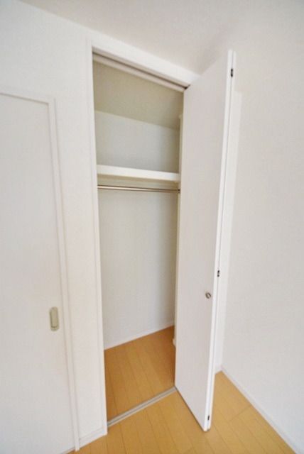 収納　★安心のオートロック★