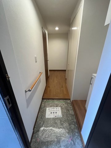 夙川アネックスIIIの玄関写真