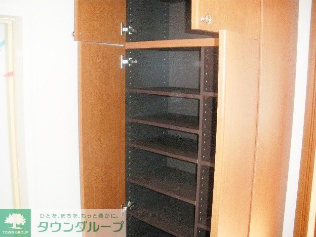 収納　★お問い合わせはタウンハウジング祖師ヶ谷大蔵店まで★
