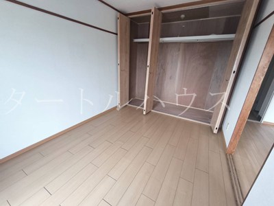 ビューテラス畷 AB棟の内装写真