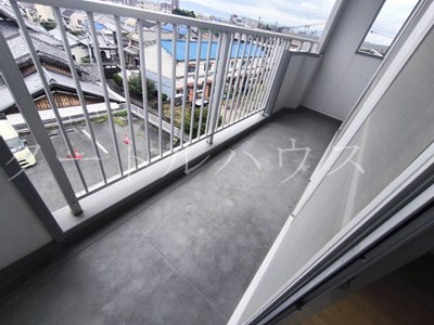 ビューテラス畷 AB棟の内装写真