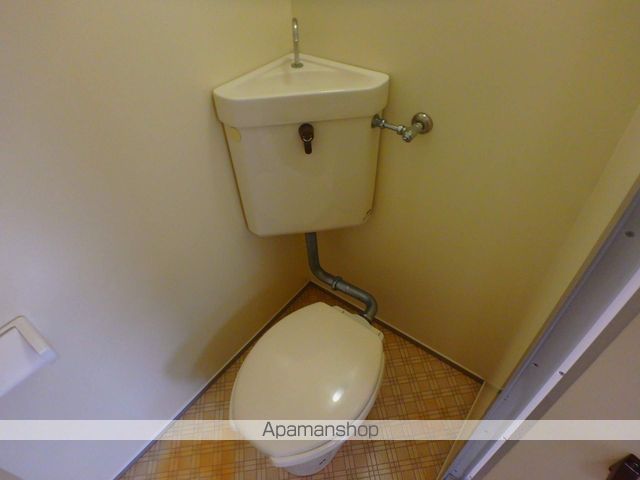 京阪本線 古川橋駅 徒歩16分 3階建 築41年のトイレ写真