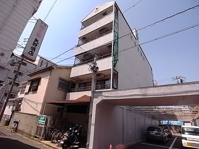 アビタシオンの外観写真