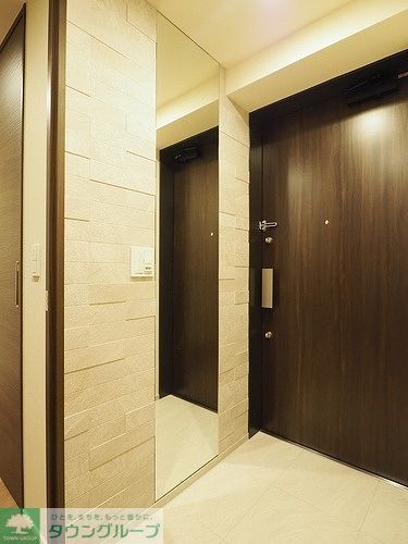 東京メトロ南北線 白金高輪駅 徒歩4分 45階建 築4年の玄関写真