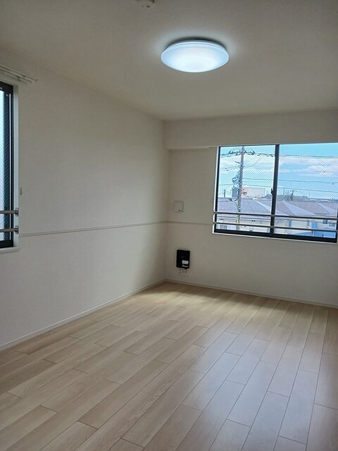 居室・リビング　大好きなペットと快適にお住みいただけるお部屋です。