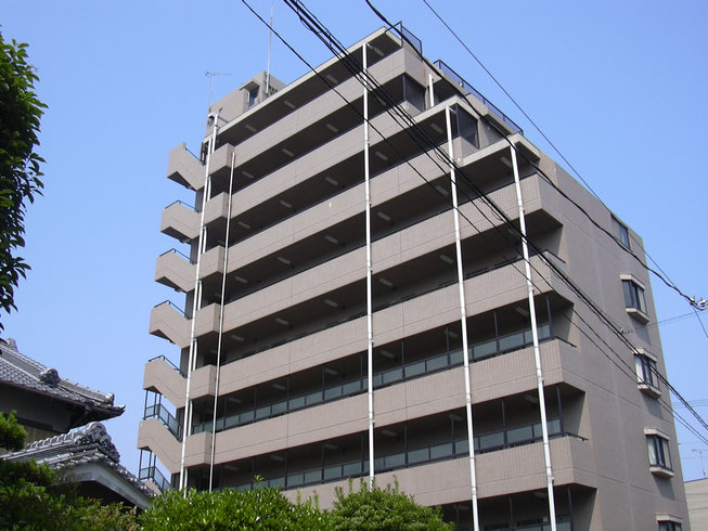 藤和シティコア姫路駅前の建物外観
