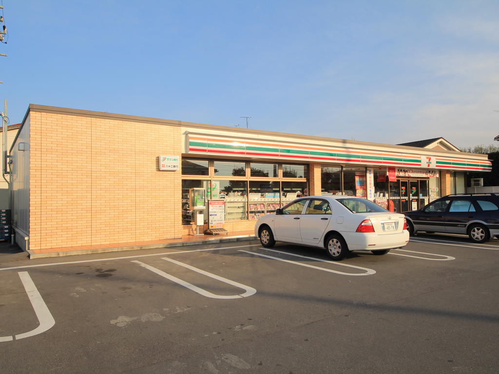 コンビニ　セブンイレブン篠ノ井さいなみ団地店（コンビニ）まで835m