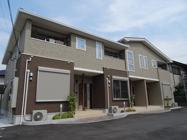 建物外観　ネット無料の２LDK！