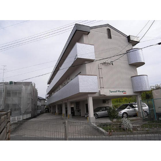 郡山市富久山町久保田のマンションの建物外観