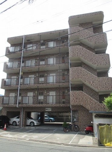 【浜松市中央区野口町のマンションの建物外観】