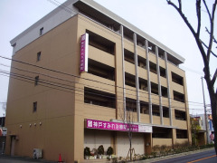 神戸市西区伊川谷町別府のマンションの建物外観
