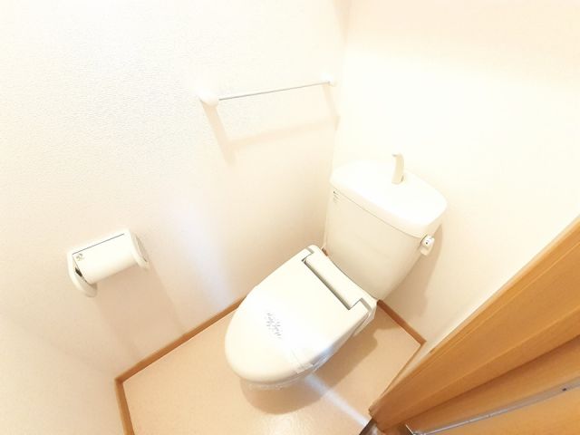 【ウイステリアのトイレ】