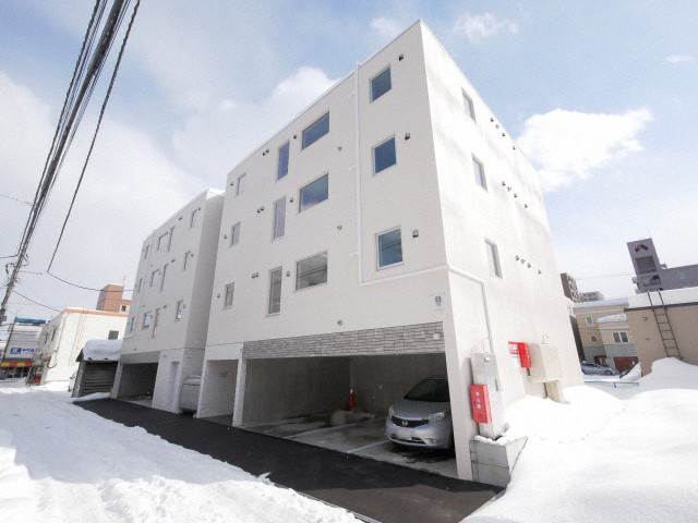 北海道札幌市中央区南十二条西１５（マンション）の賃貸物件の外観
