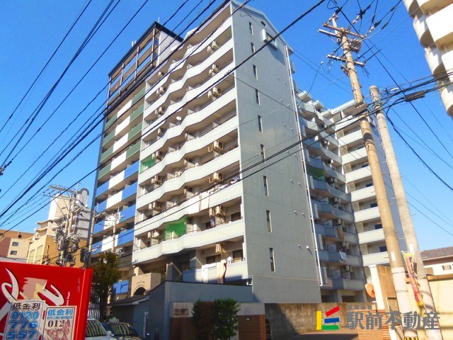 福岡市中央区清川のマンションの建物外観