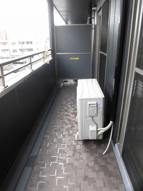 バルコニー　南向きのバルコニー