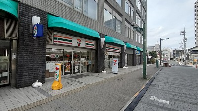 【robot　home　岩槻のコンビニ】