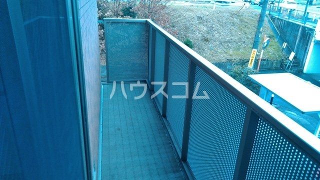 【春日井市白山町のアパートのバルコニー】