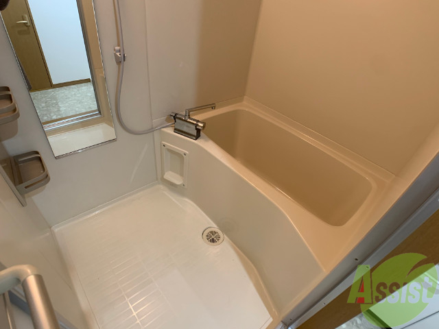 バス・シャワールーム　お風呂の清潔感って大事ですよね、ゆっくり浸かりたいです