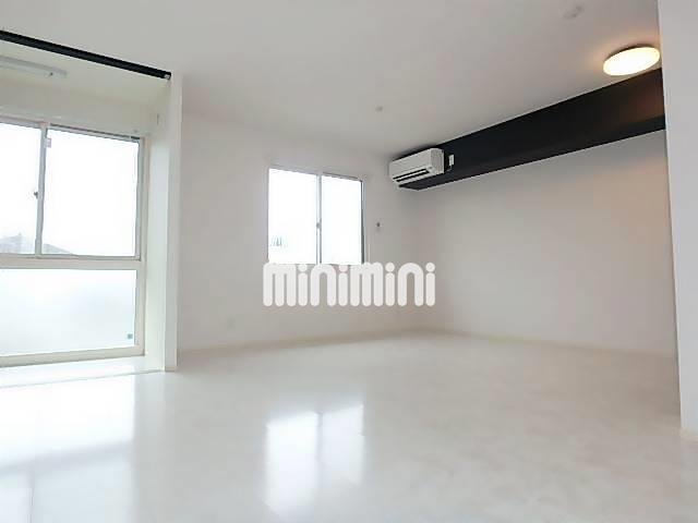 居室・リビング　家具・家電の配置もアレンジできますね。