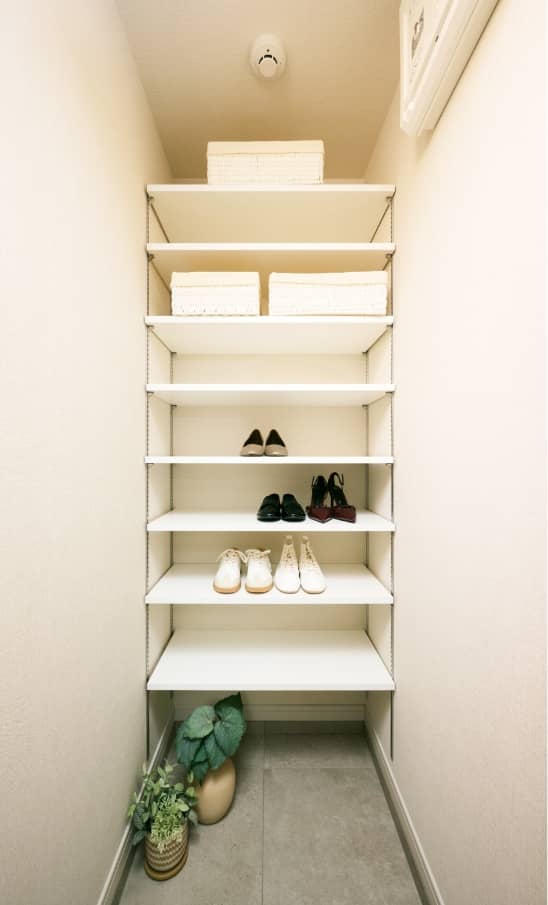 玄関　下駄箱もしっかりついてます！