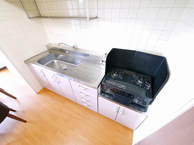 キッチン　キッチンでお料理をお楽しみください