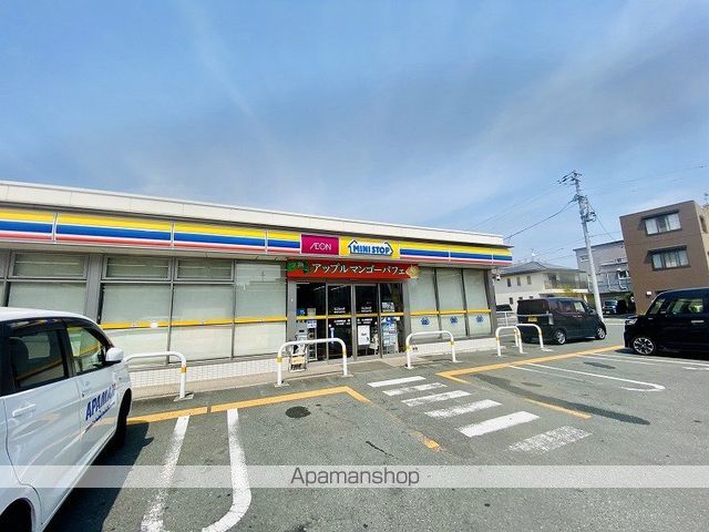 コンビニ　ミニストップ（コンビニ）まで846m
