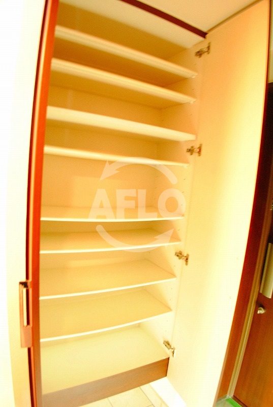 収納　カスタリア阿倍野　シューズボックス