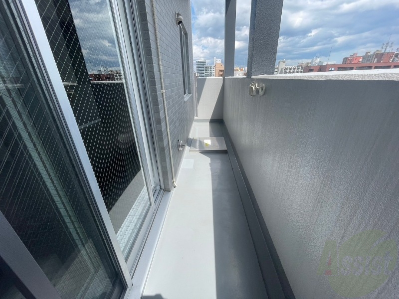 バルコニー　バルコニーです。洗濯物を干したり一息ついたりできますね！