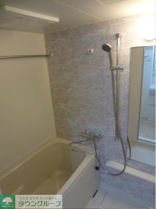 バス・シャワールーム　バス