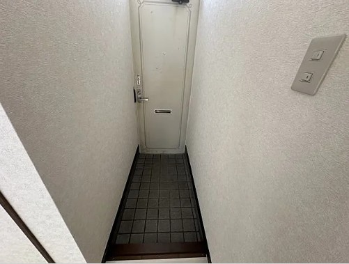 三幸ハイツの玄関写真