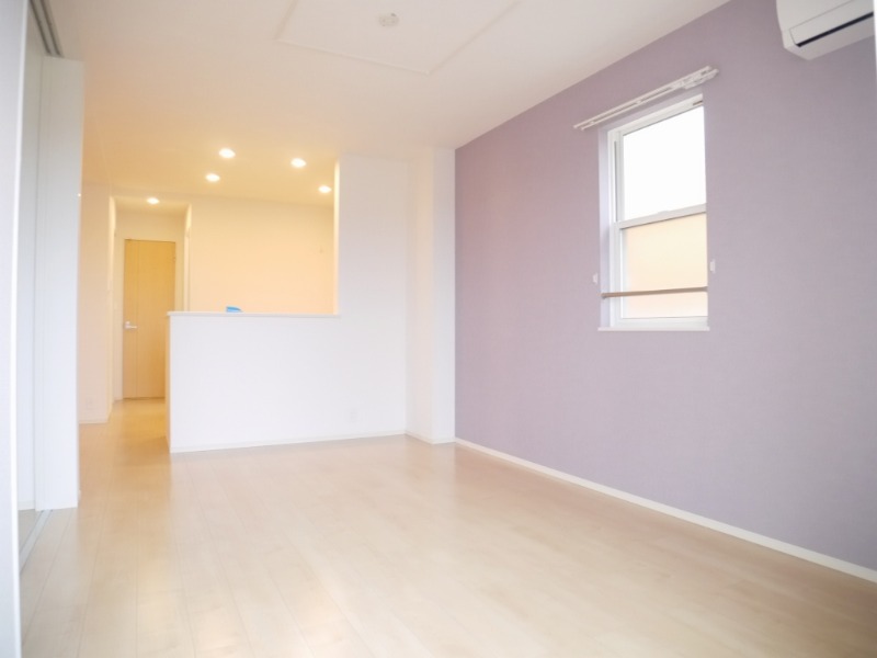 居室・リビング　図面と現状に相違がある場合には現状を優先