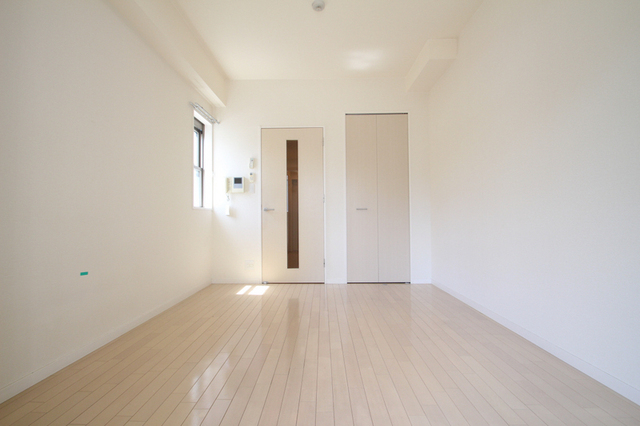 居室・リビング　※同号室別室の参考写真です。