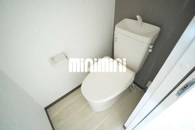トイレ　※同物件別号室の参考写真です。