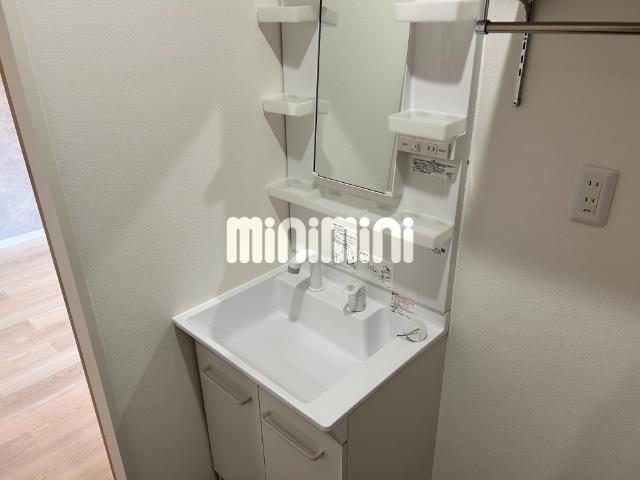 洗面設備　洗髪洗面化粧台