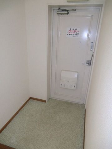 玄関　玄関スペース広め