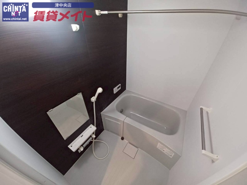 バス・シャワールーム　別部屋参考写真