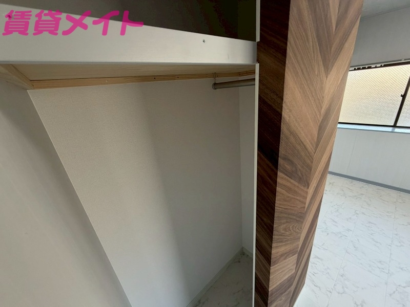 収納　同物件別室の写真です。
