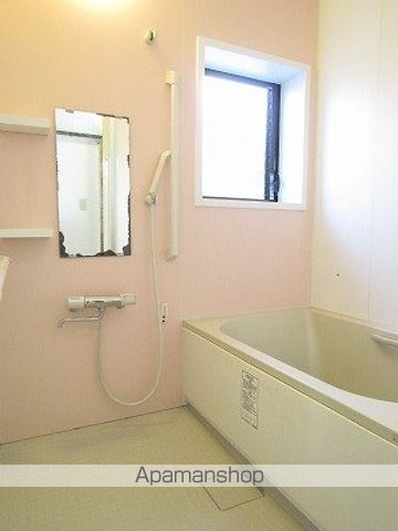 ＪＲ吉都線 小林駅 徒歩16分 1階建 築52年の風呂写真