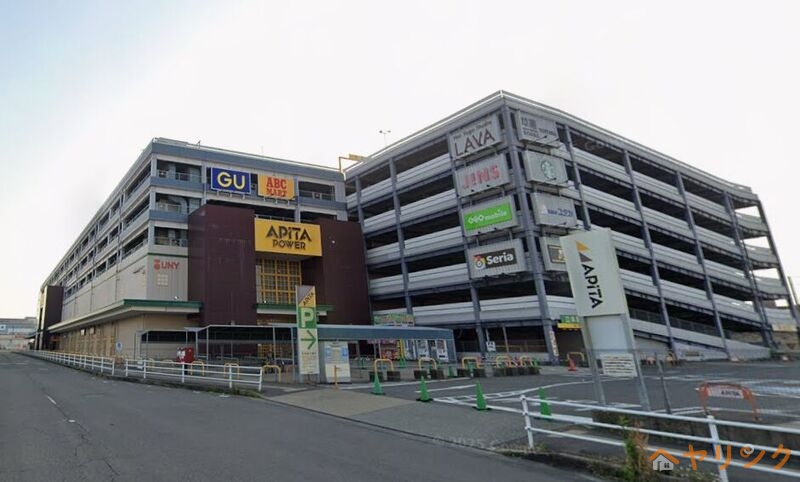 ドラックストア　ドラッグユタカ新守山店（ドラッグストア）まで700m