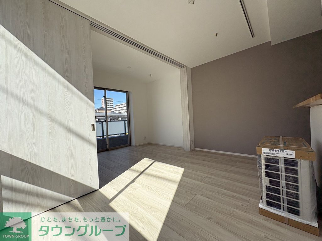 居室・リビング　別部屋参考写真です