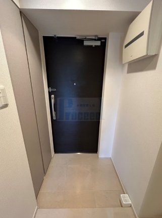 玄関　玄関部分