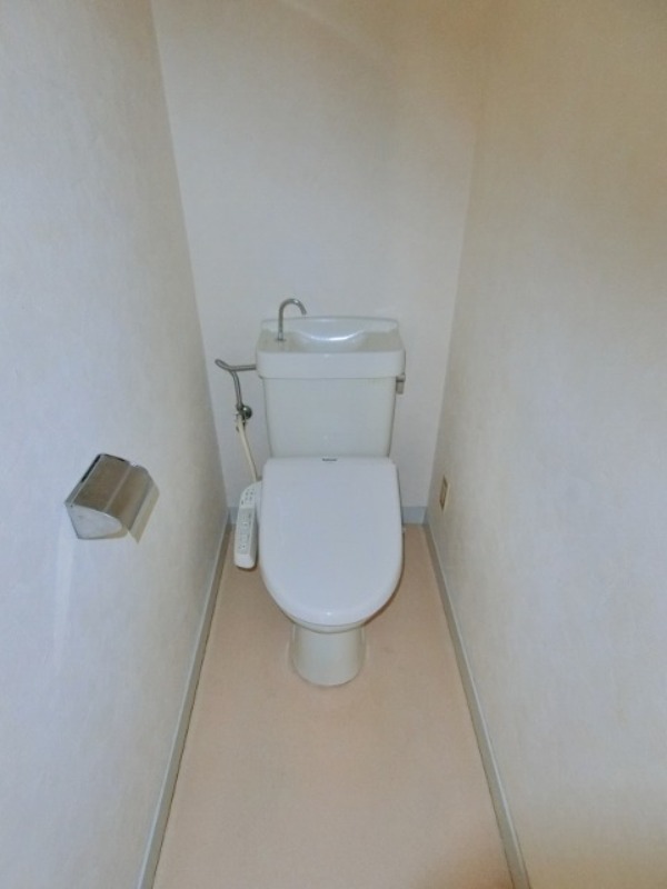 トイレ　図面と現状に相違がある場合には現状を優先