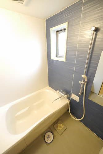 バス・シャワールーム　浴室