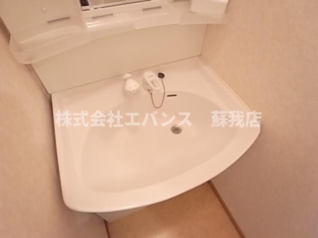 洗面設備　独立洗面化粧台付き