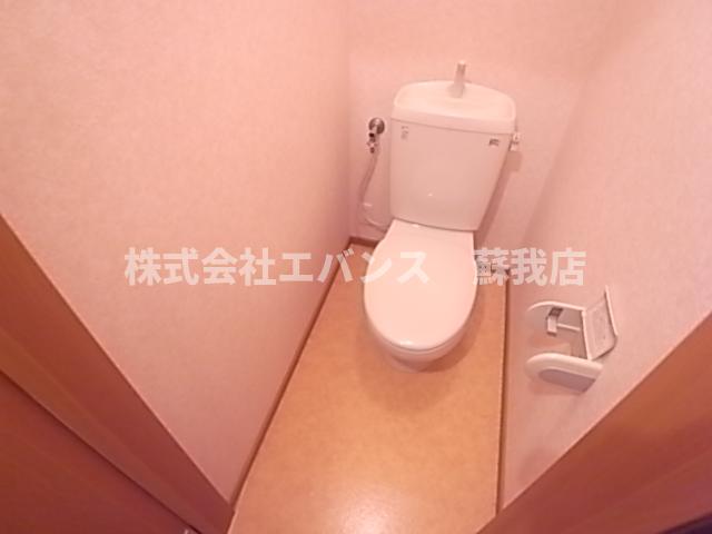 トイレ　トイレもきれいです