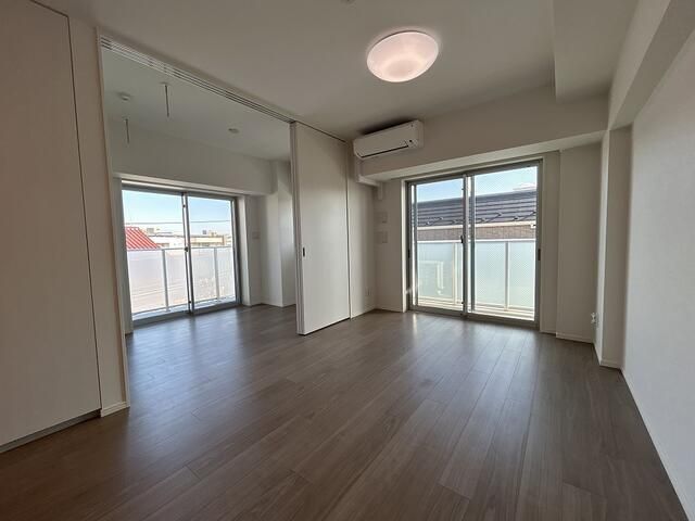 居室・リビング　別タイプ部屋　参考写真です