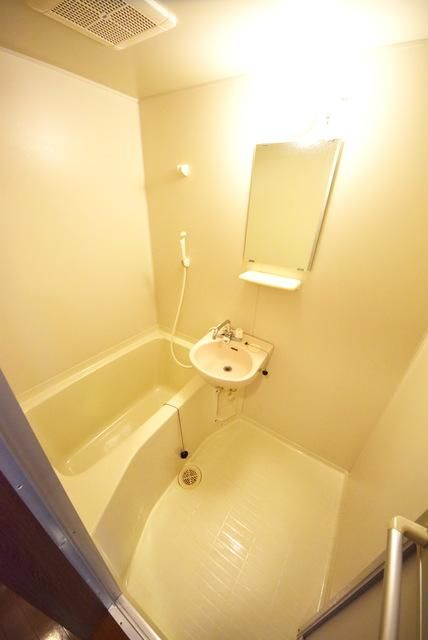 バス・シャワールーム　★★日当り良好★★