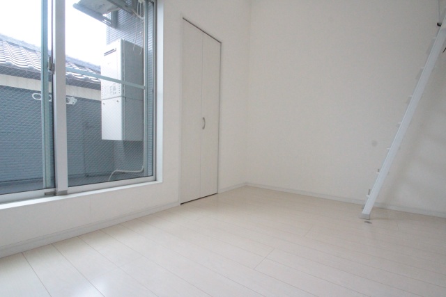 居室・リビング　※別室の参考写真の為、現況優先です。